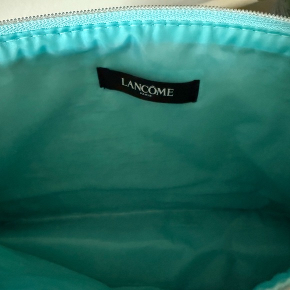 Lancôme Cosmetic Bag - Picture 3 of 4
